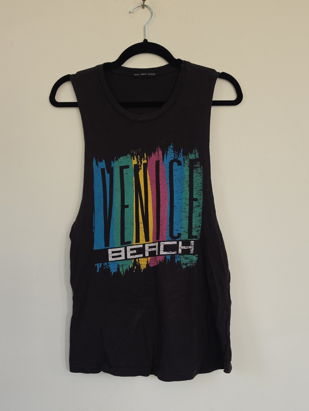 Truly Madly Deeply Black Venice Beach Graphic Muscle Tank Medium